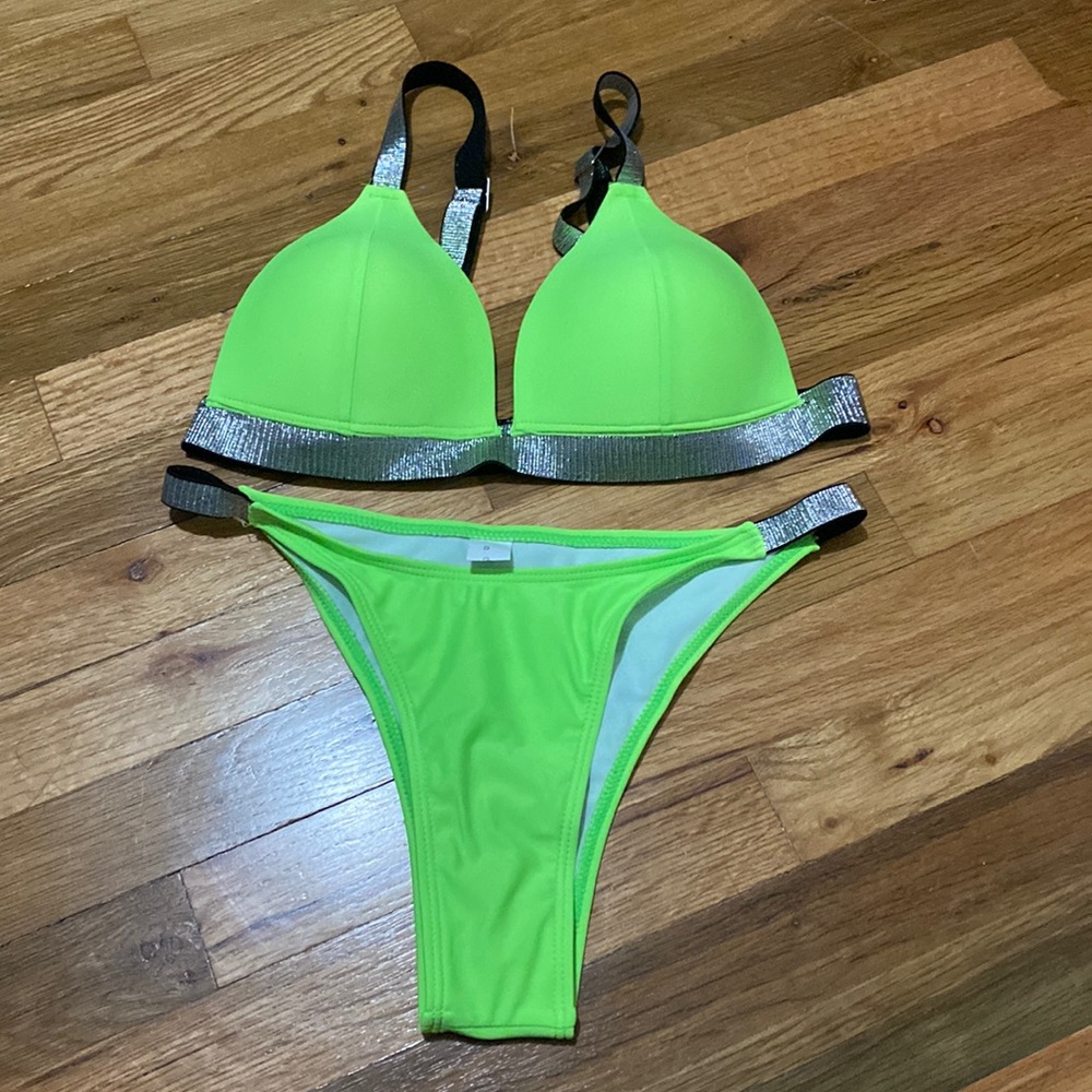 Neon push-up cheeky bikini set with metallic stripes